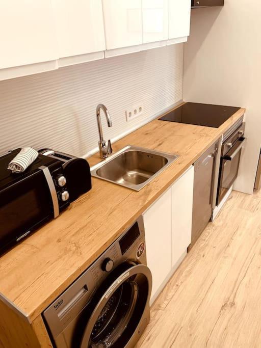 Apartamento Vip VI En Madrid Centro Apartment Exterior photo